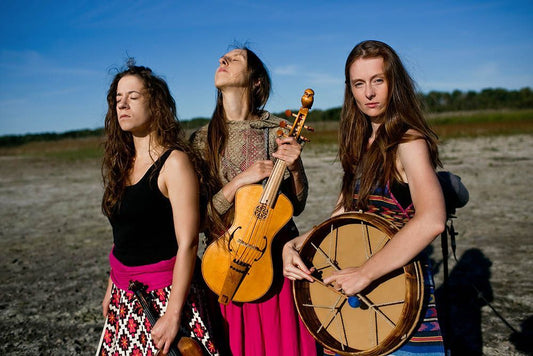 Folk & Country  Waltzes For Mandolin